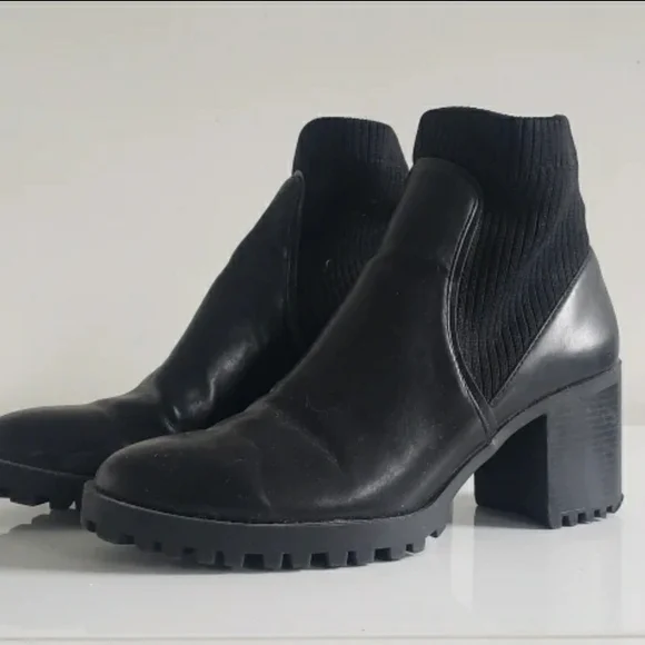 ZARA Black Vegan Leather Chelsea Sock Boot - Lug Sole - Chunky Platform … - Picture 2 of 6